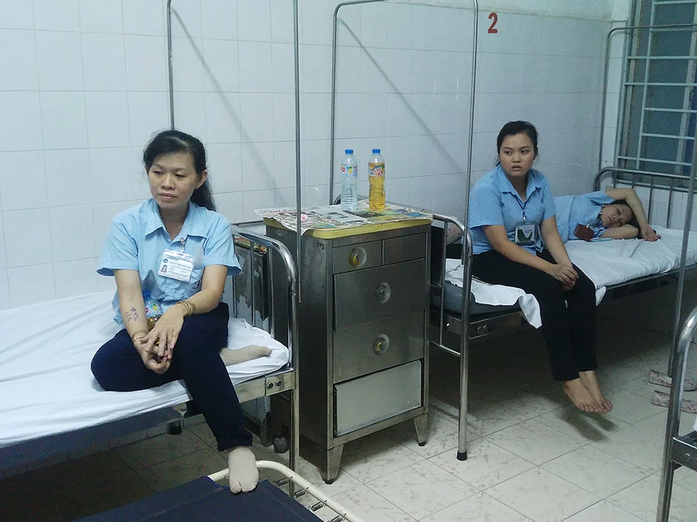 Sau quá trình theo dõi, điều trị tích cực, nhiều công nhân đã ổn định sức khỏe.